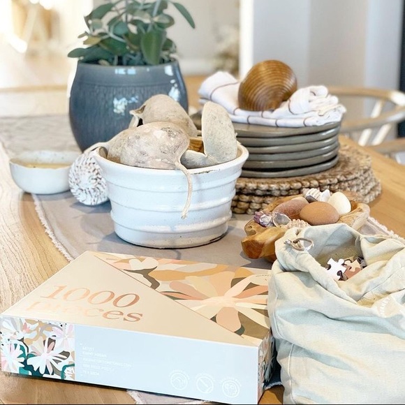 Flowerbed Kimmy Hogan Art 1000 Piece Jigsaw Puzzle Journey of Something - Picture 6 of 11